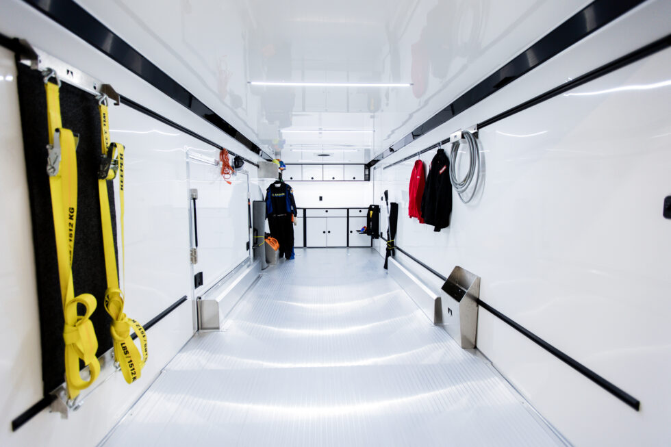 Medium-Duty Car/Sport Haulers | Rōm 400/450 | ATC Trailers